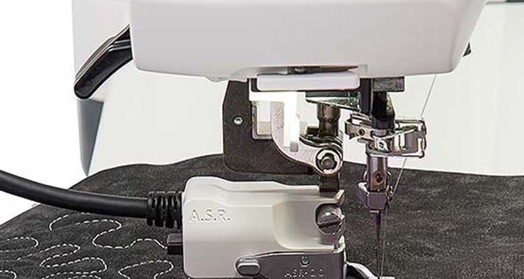 Janome Continental M17 - Image 4