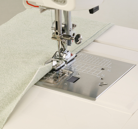 Janome HD3000 (Pre-Owned) - Image 3