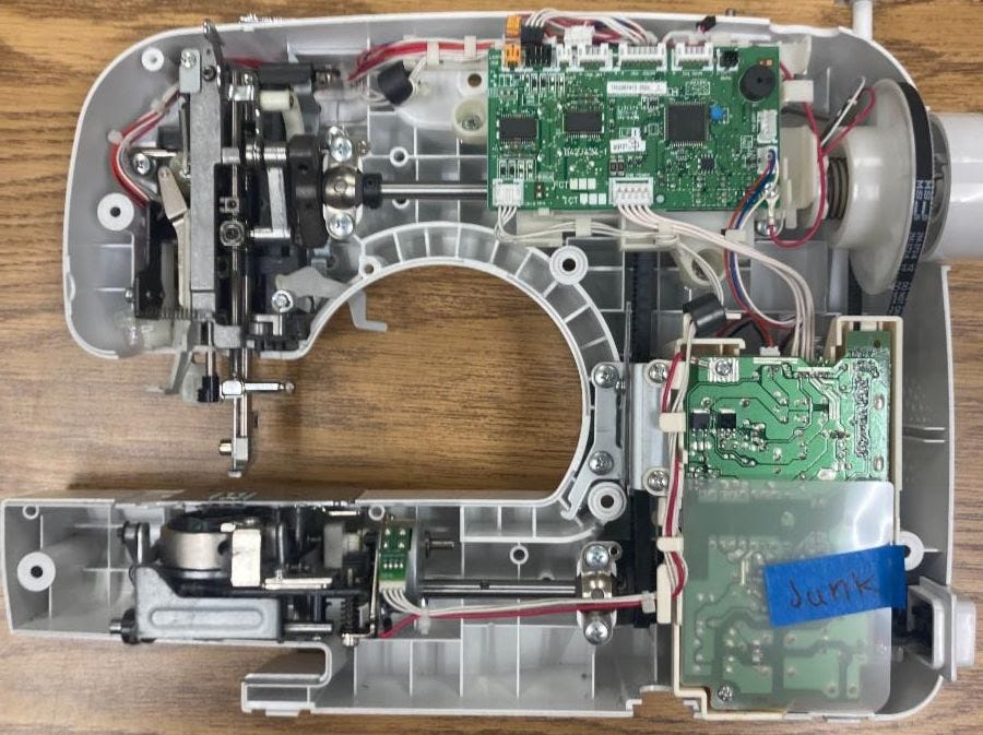 sewing machine with plastic housing - The Sewing Machine Shop - Bay Area - Walnut Creek